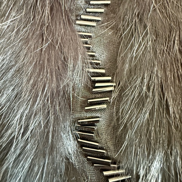 Real Rabbit Fur Vest - Picture 2 of 6